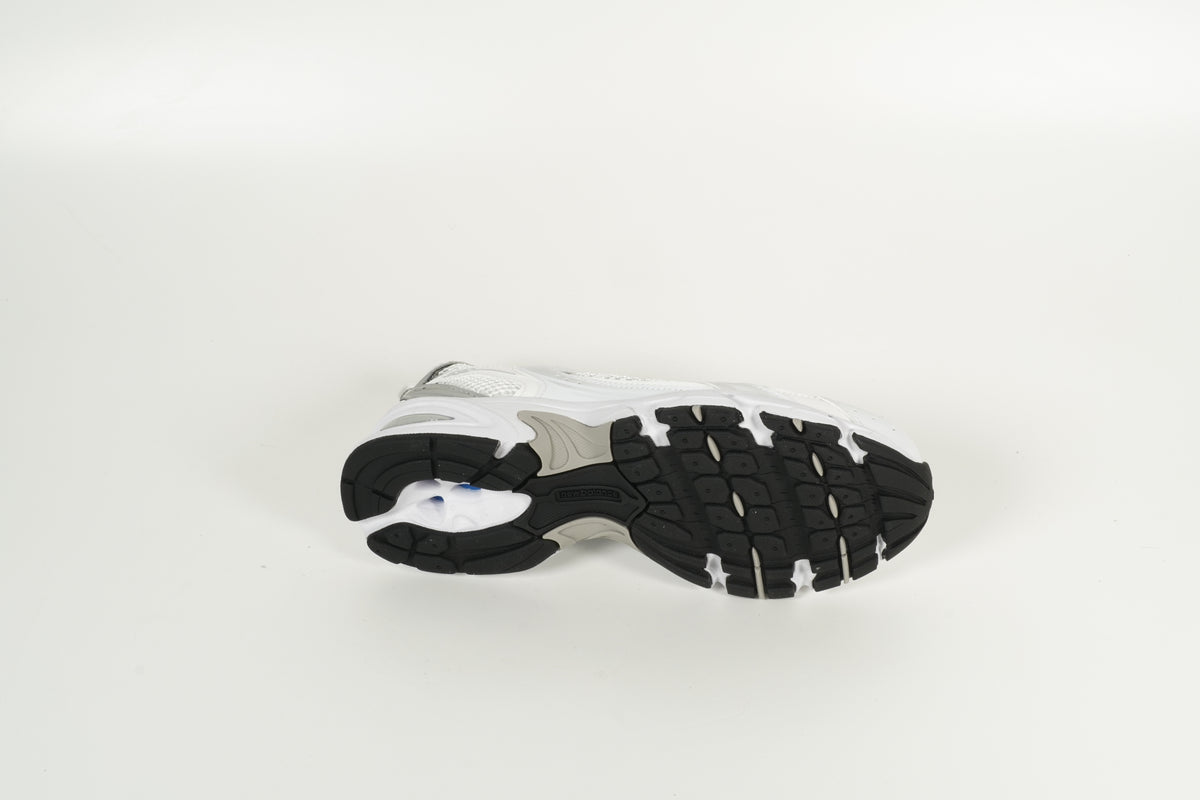 Sneaker 530 Weiss