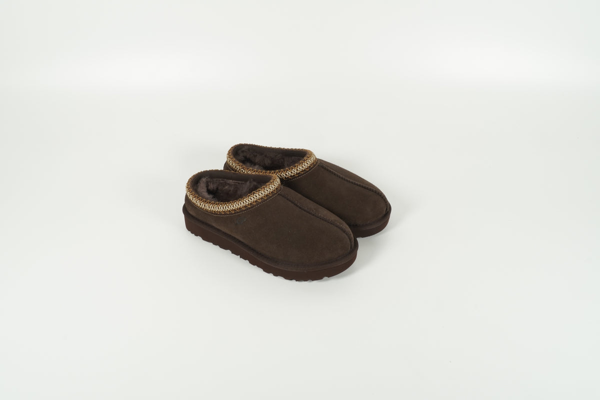 Tasman II Dusted Cocoa