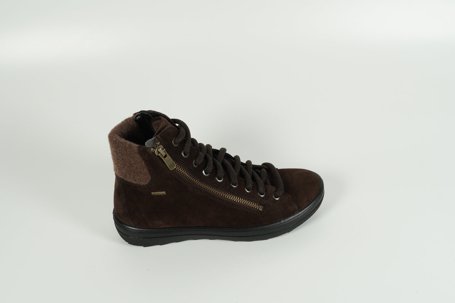 Lace-up shoe lined brown