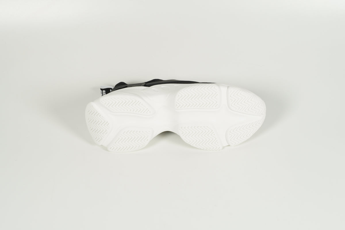 Sneaker Schwarz