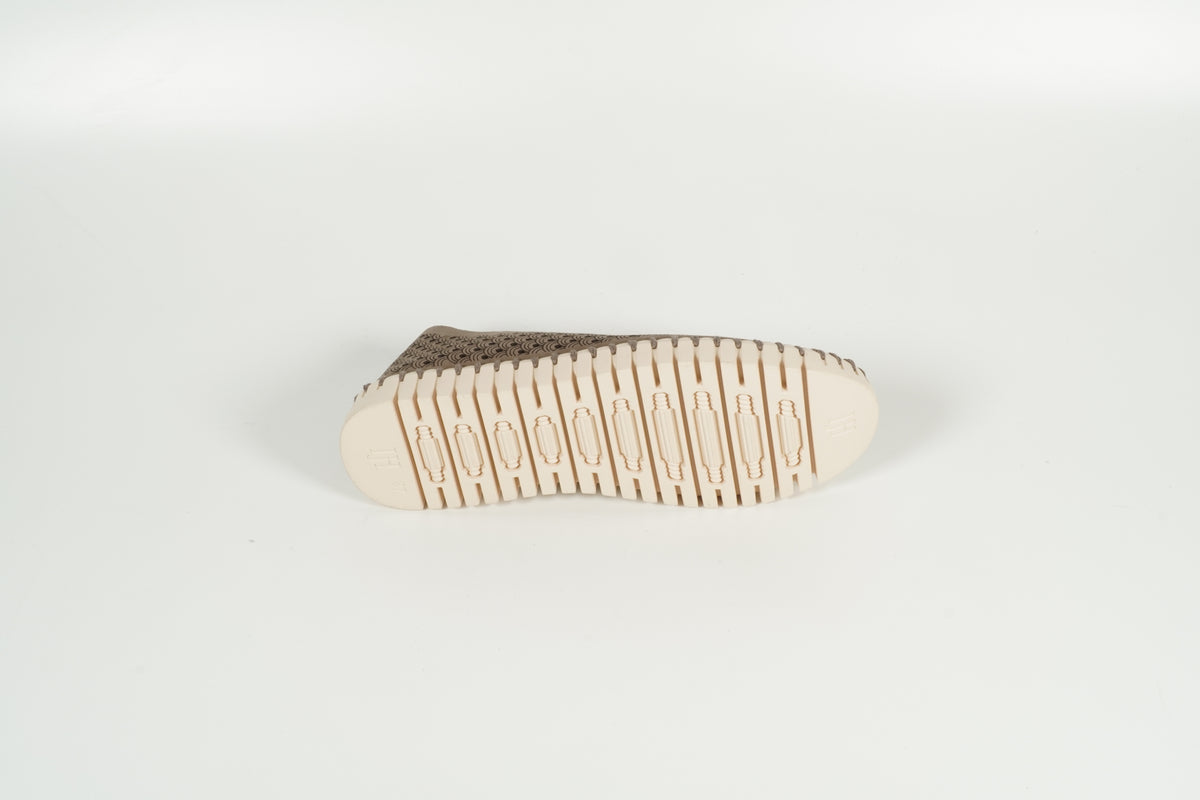 Schlupfschuh Braun