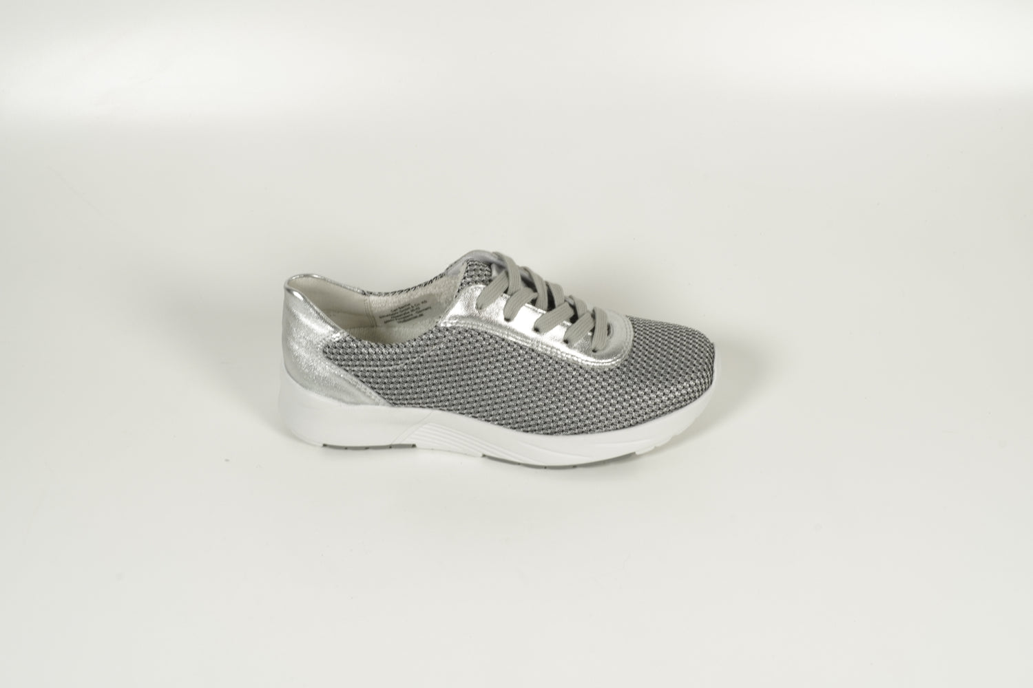 Sneaker Silber