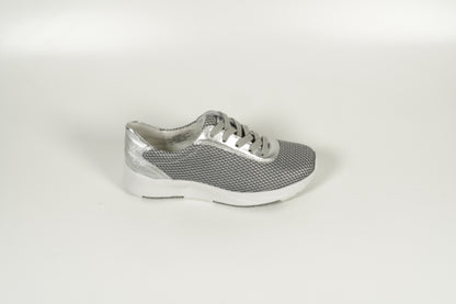 Sneaker Silber