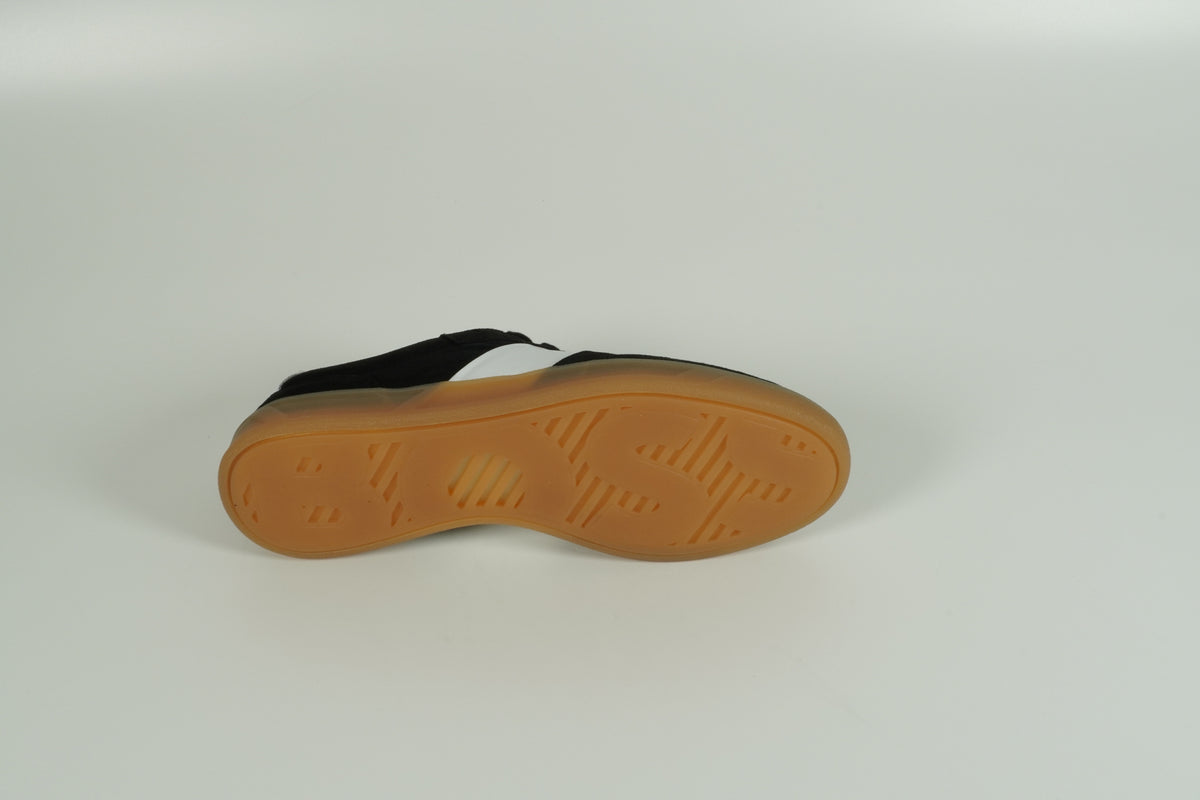 Baskets noires