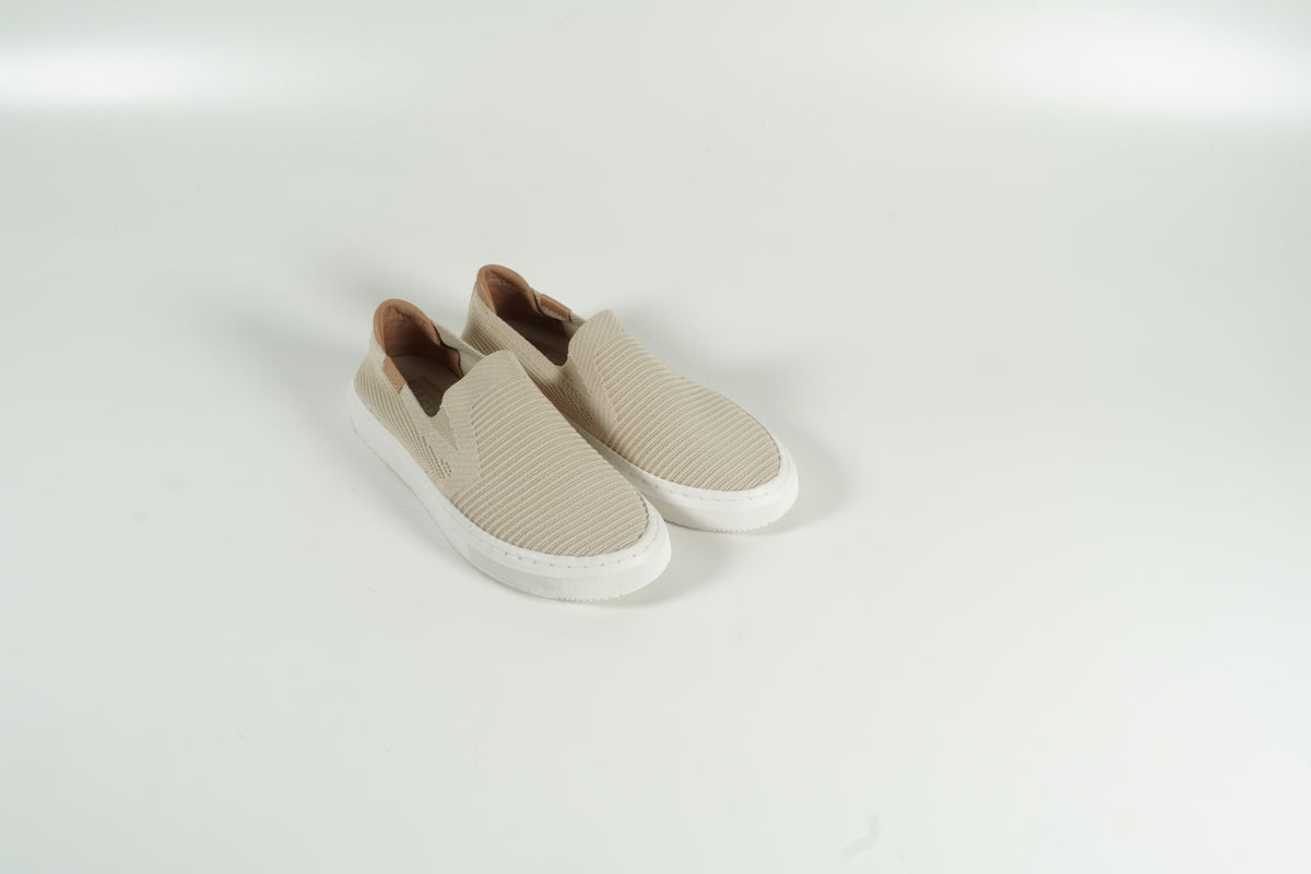 Schlupfschuhe Beige