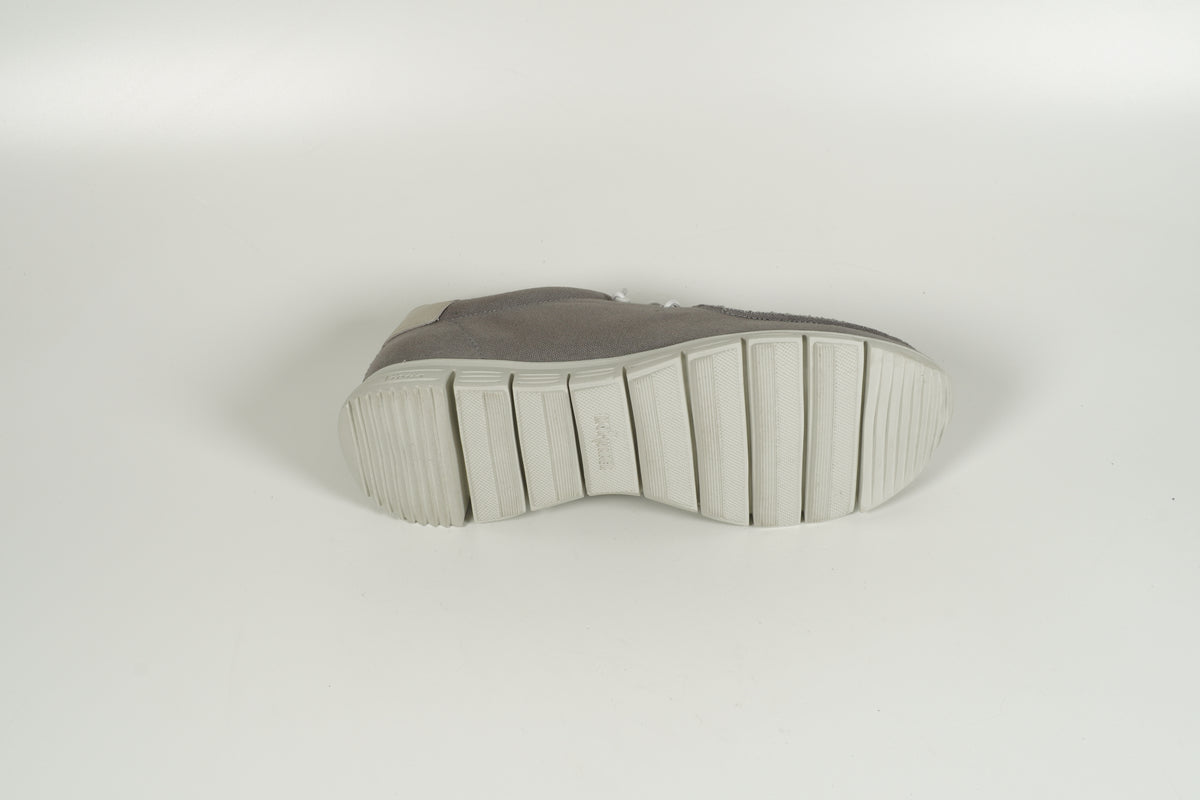 Sneaker Gray