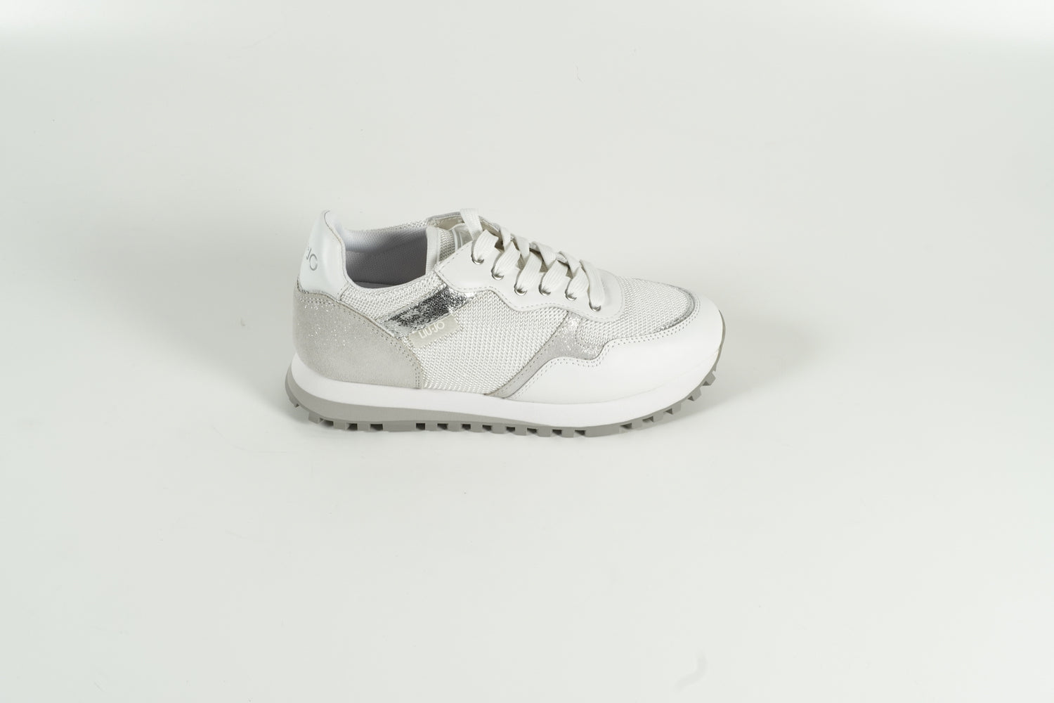 Sneaker White