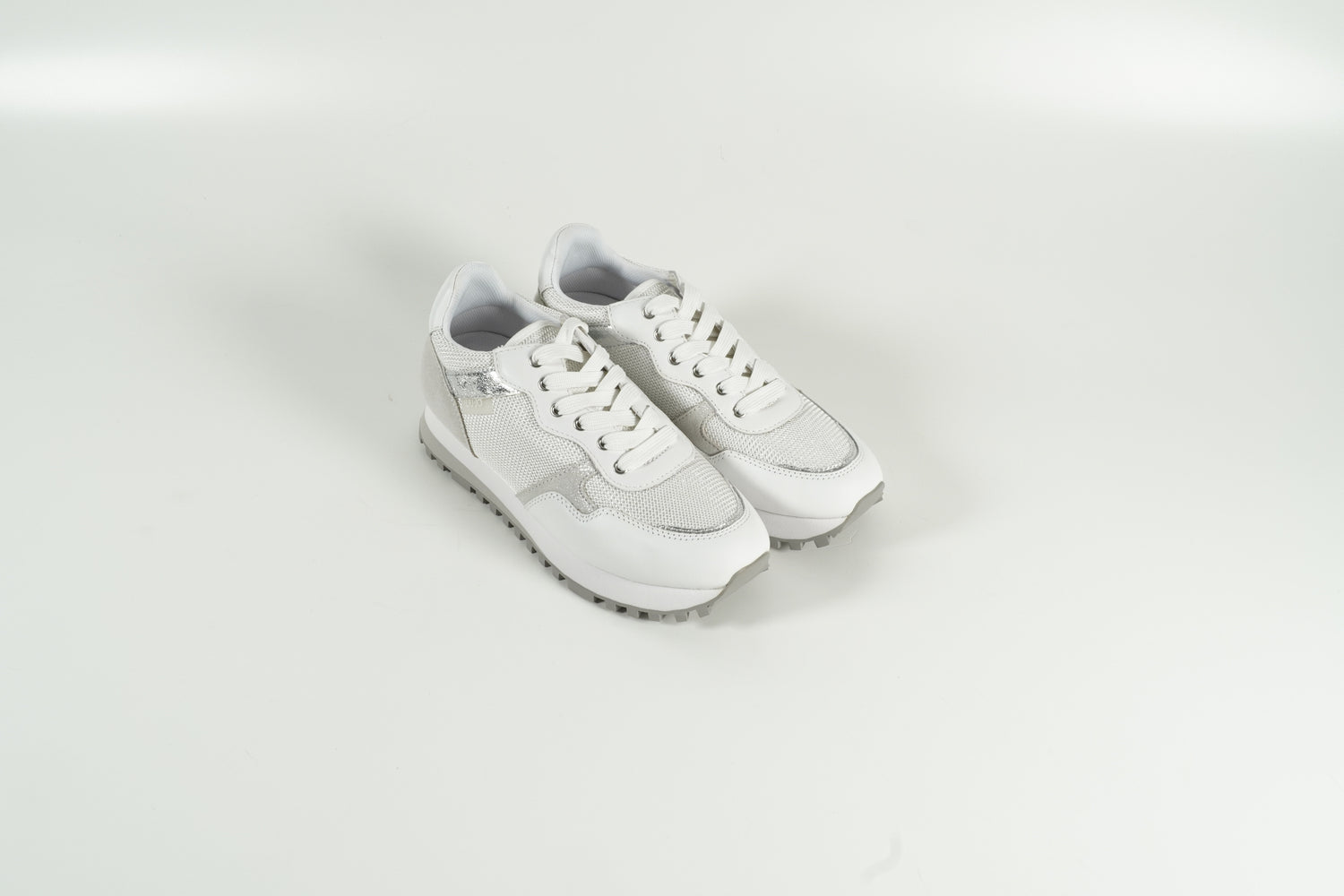 Sneaker White