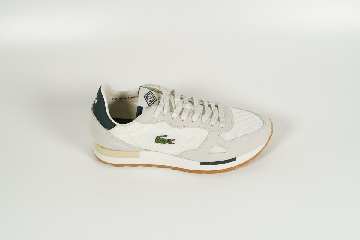 Baskets grises