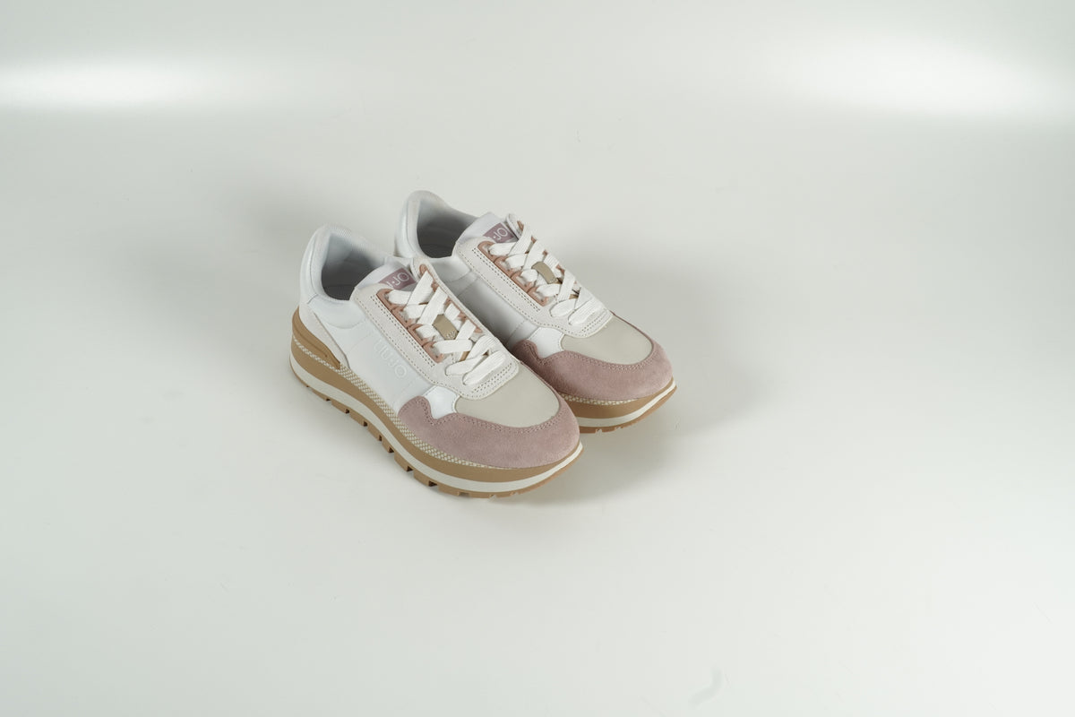 Sneaker White