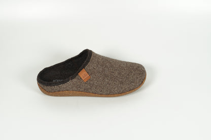 Hausschuhe Braun