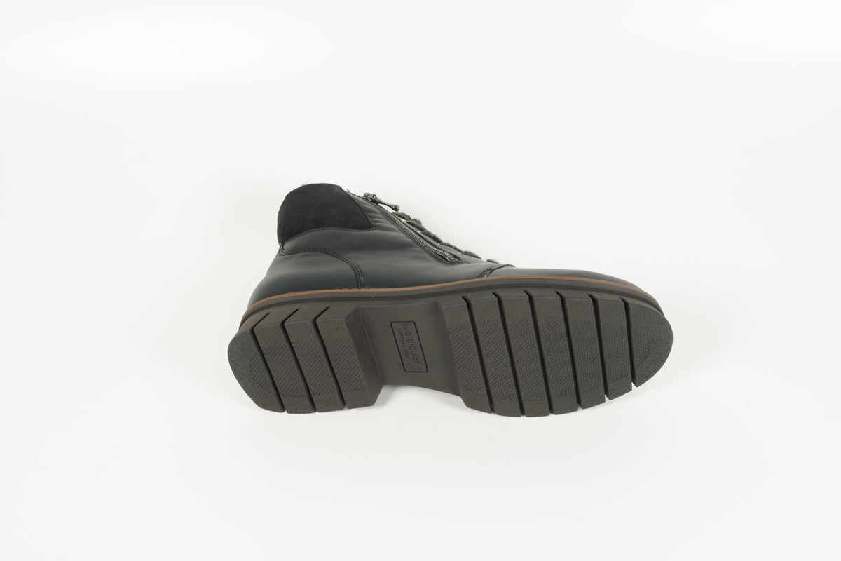 Ankle Boots Lined Black
