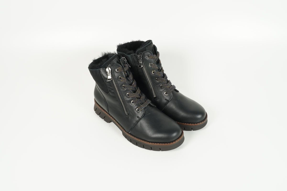 Ankle Boots Lined Black