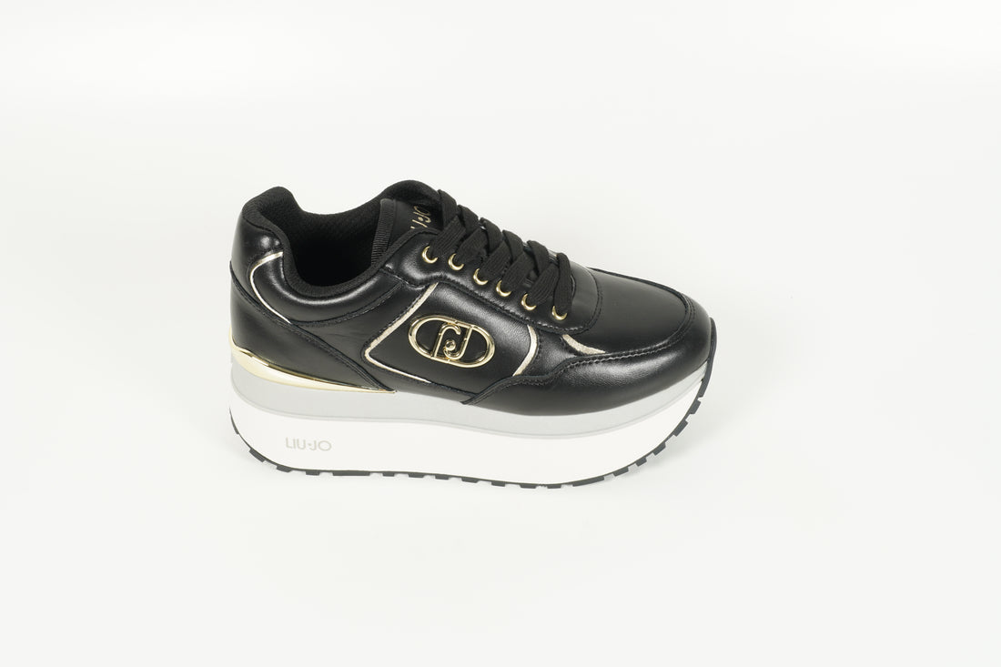 Sneaker Schwarz