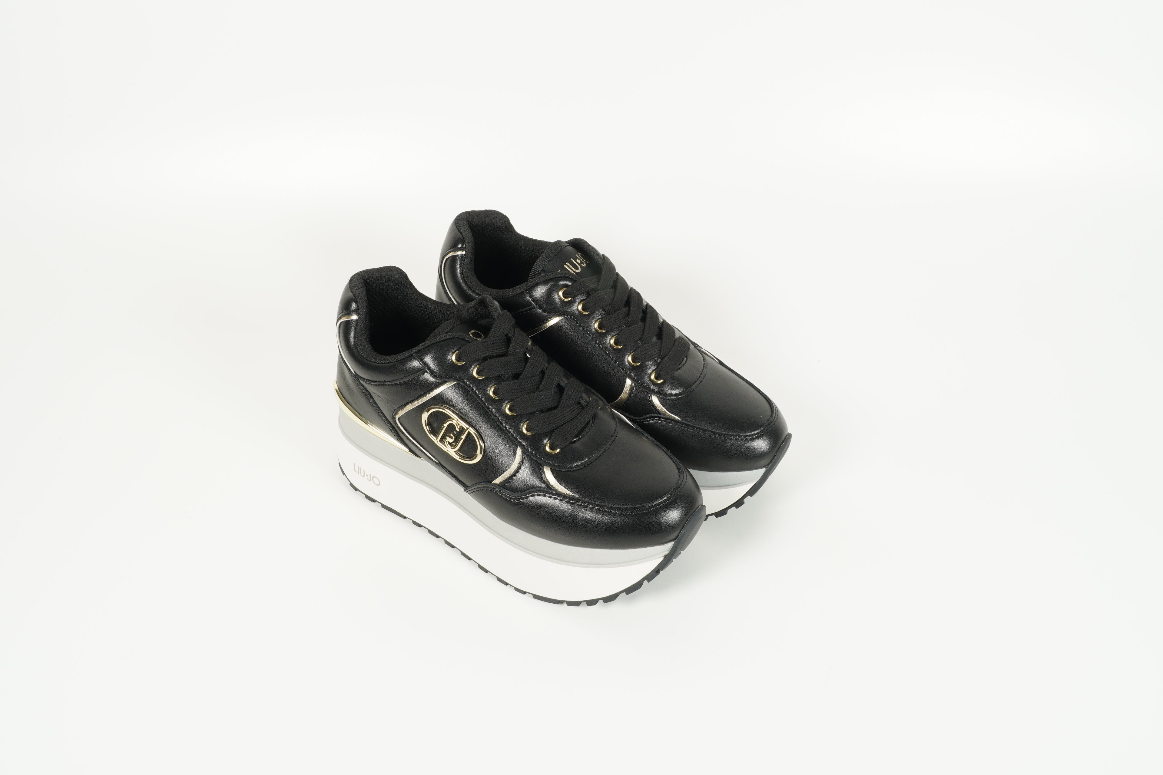 Sneaker Schwarz