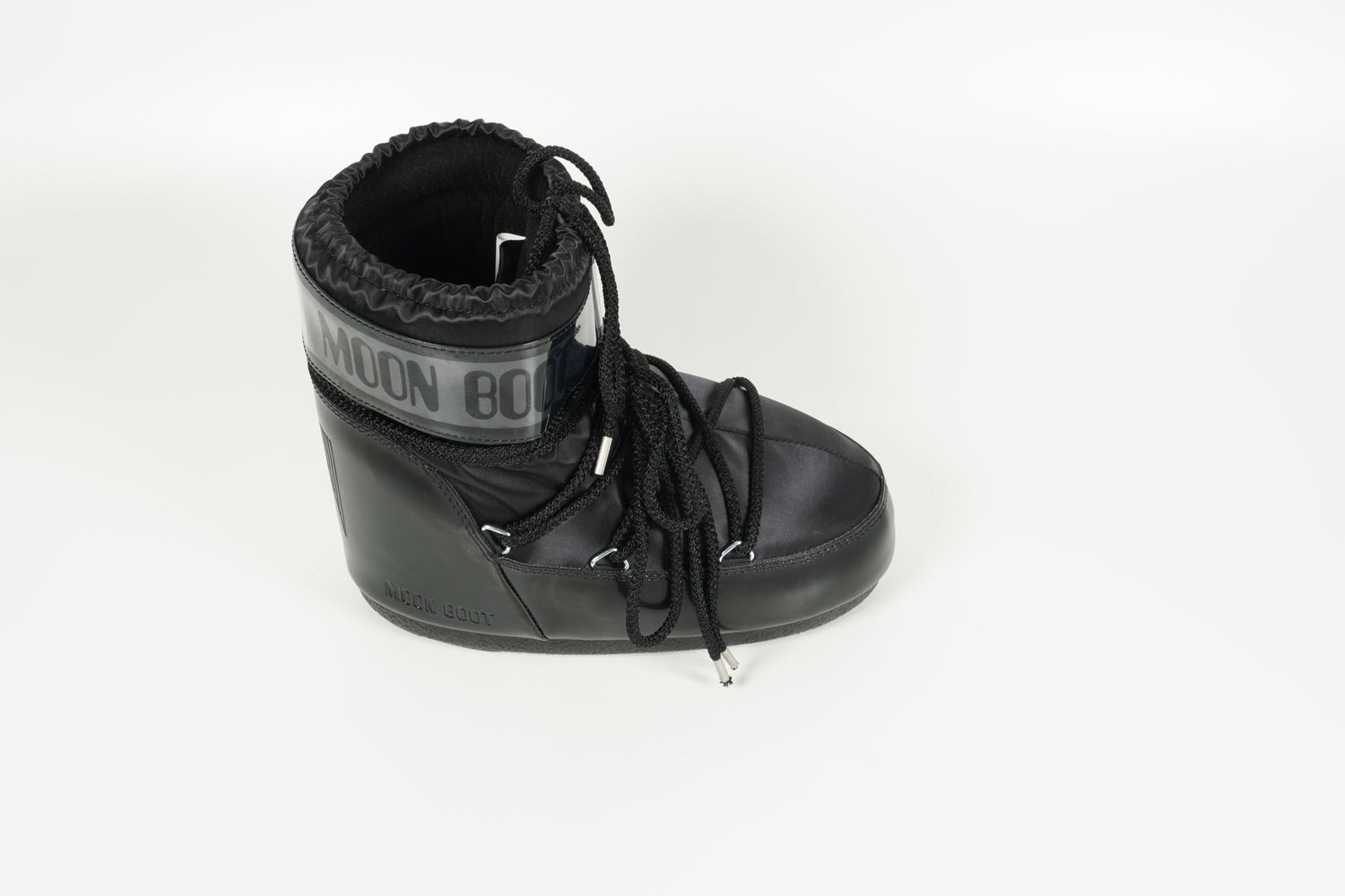 Boot Schwarz