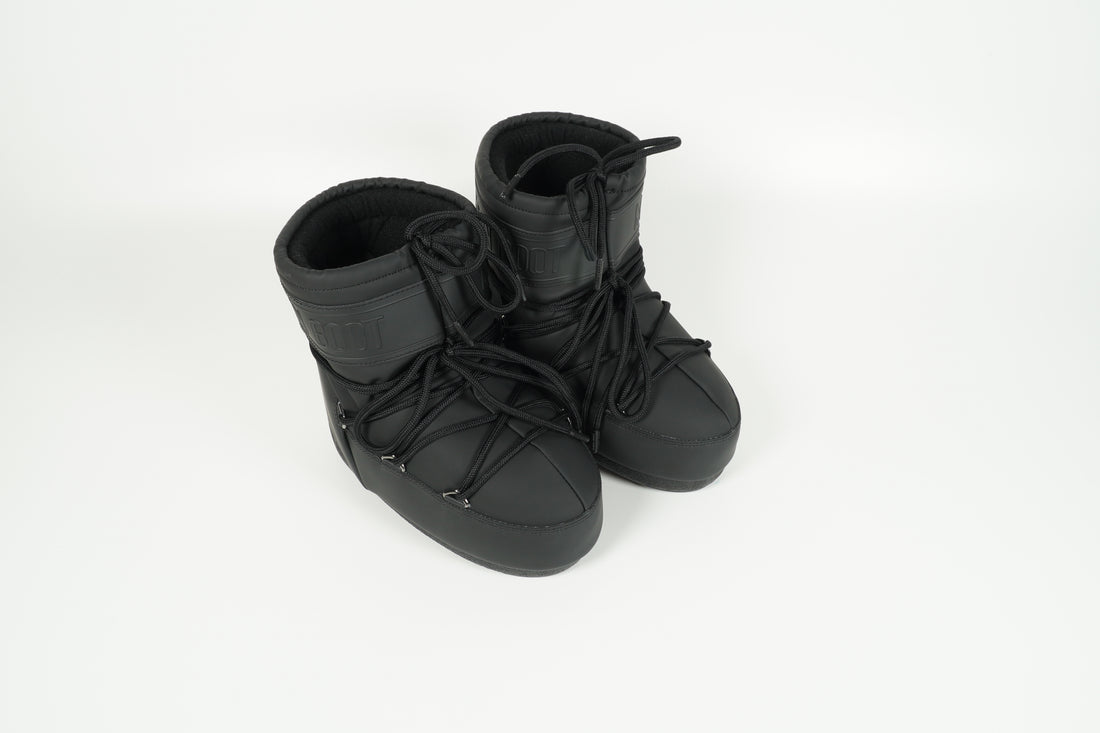 Boot Schwarz