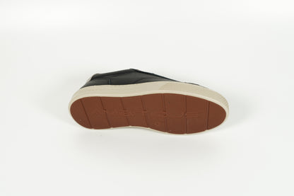 Sneaker Schwarz