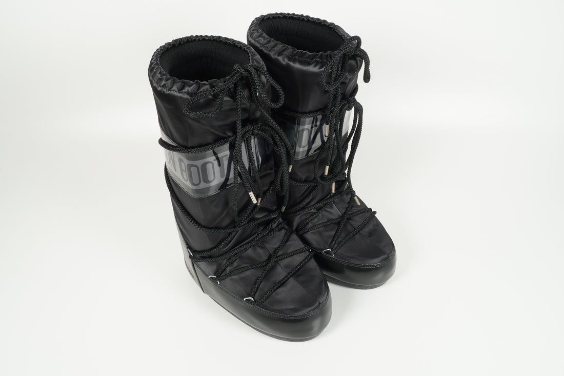 Boot Schwarz