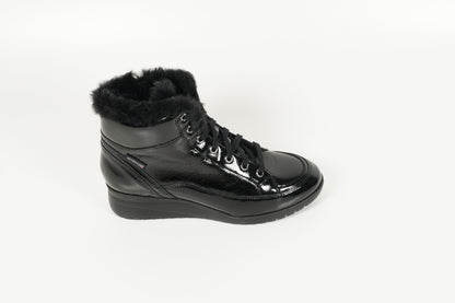 Stiefelette Ilka gefüttert Schwarz