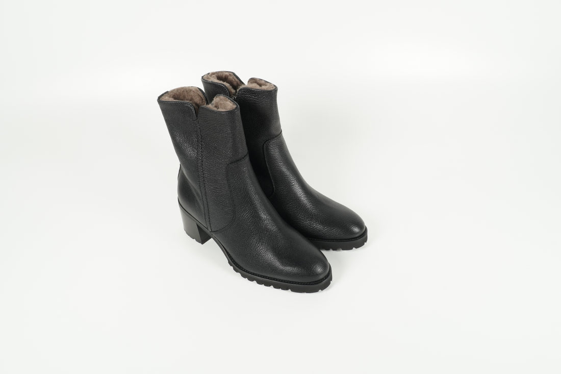 Ankle Boots Lined Black