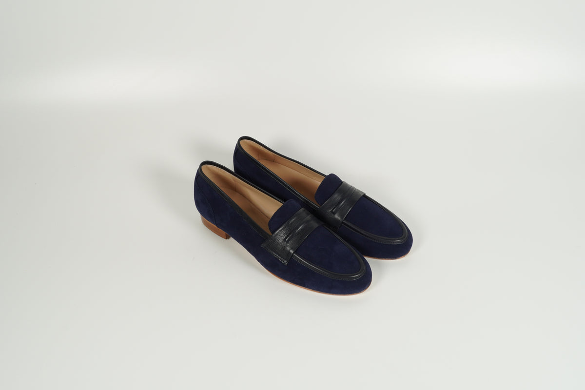 Moccasin Blau