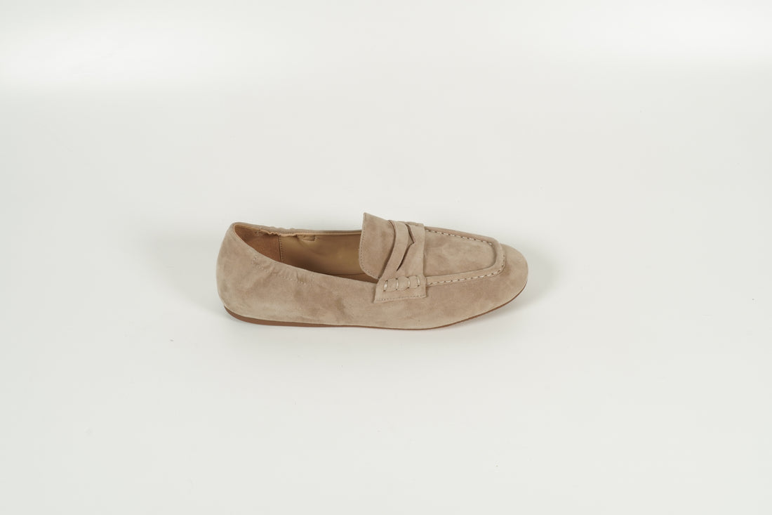 Moccasin Beige