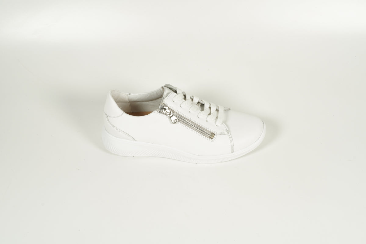 Sneaker White