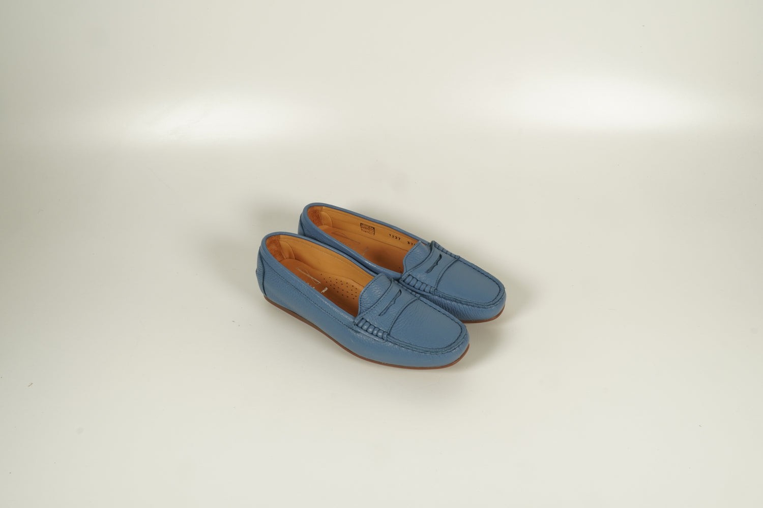 Moccasin Blau