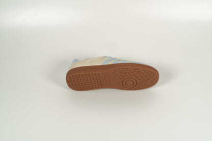 Sneaker Blau