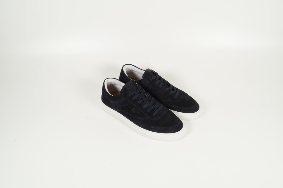 Baskets bleues
