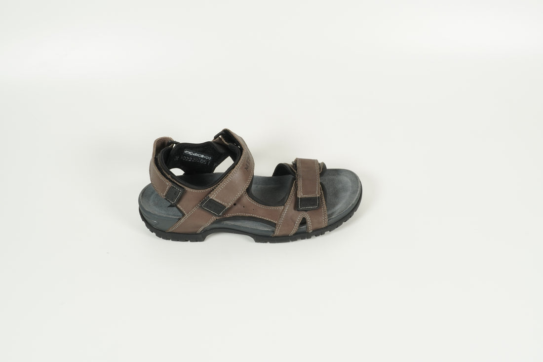 Sandal Brown