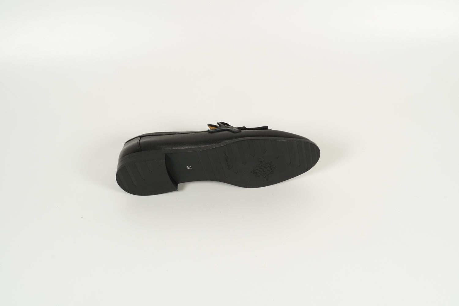 Moccasin Black