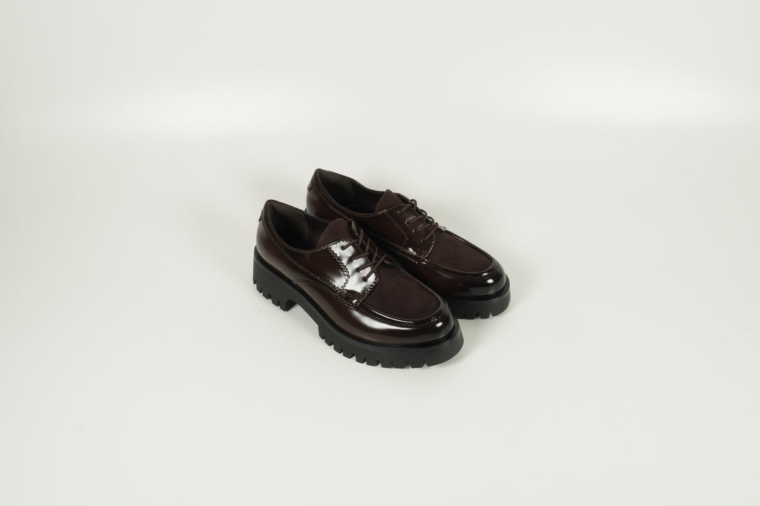 Schnürschuh Braun