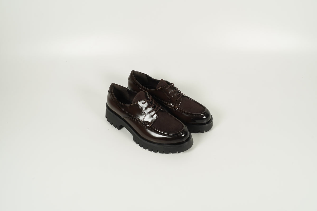 Schnürschuh Braun