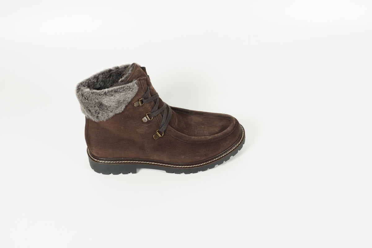 Boot gefüttert Braun