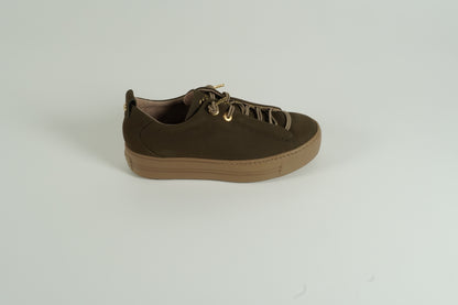 Baskets vertes