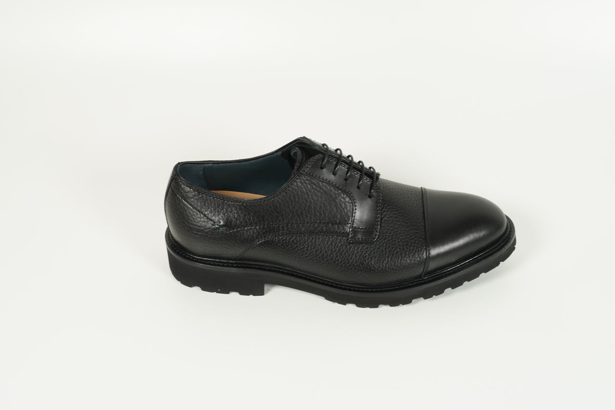 Chaussure à lacets noire