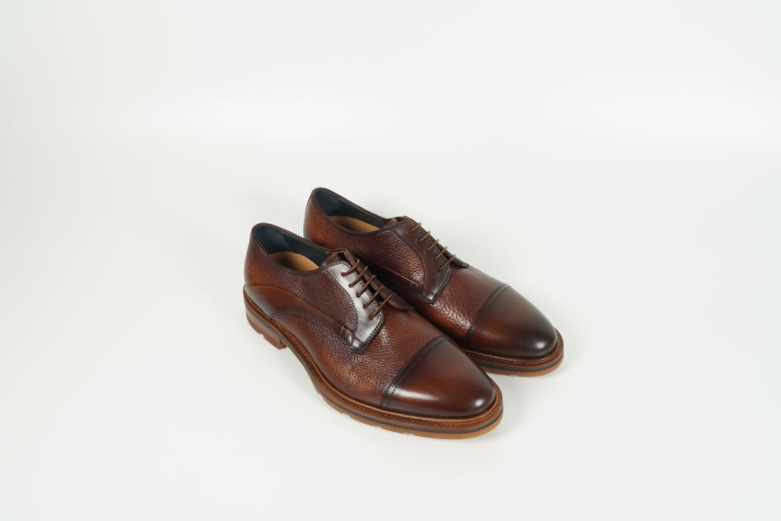 Schnürschuh Braun