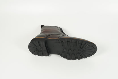 Schnürschuh Braun