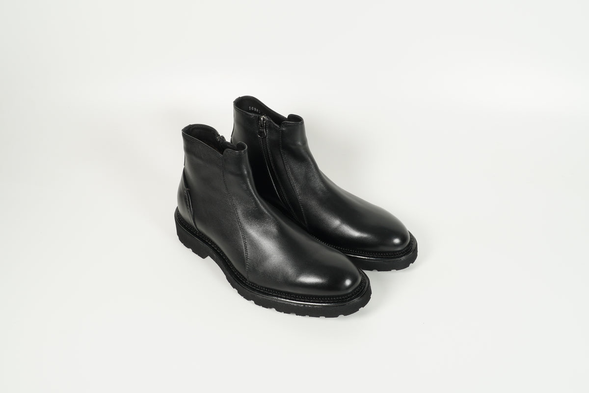 Bateau Noir