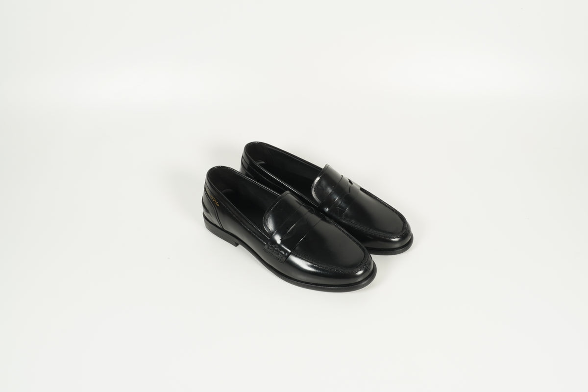Moccasin Black
