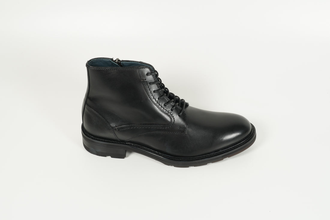 Schnürschuh Schwarz