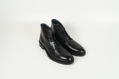 Schnürschuh Schwarz