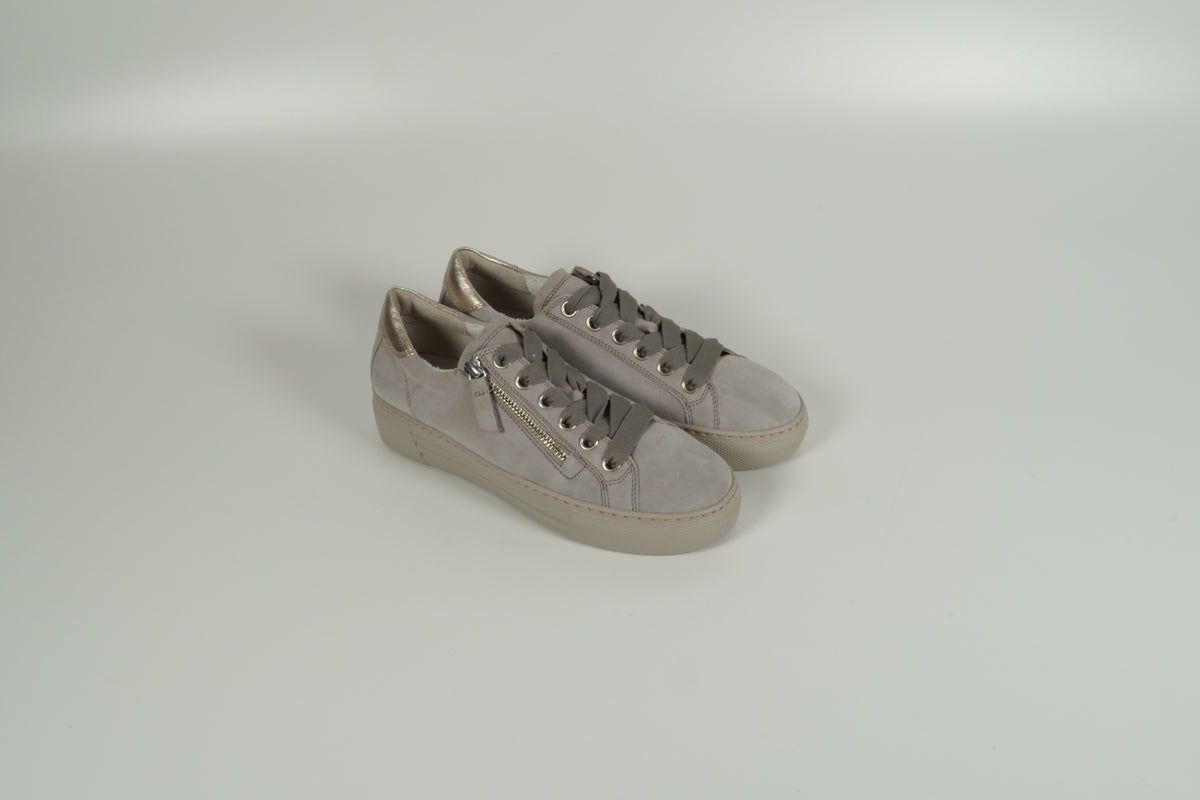 Sneaker Gray