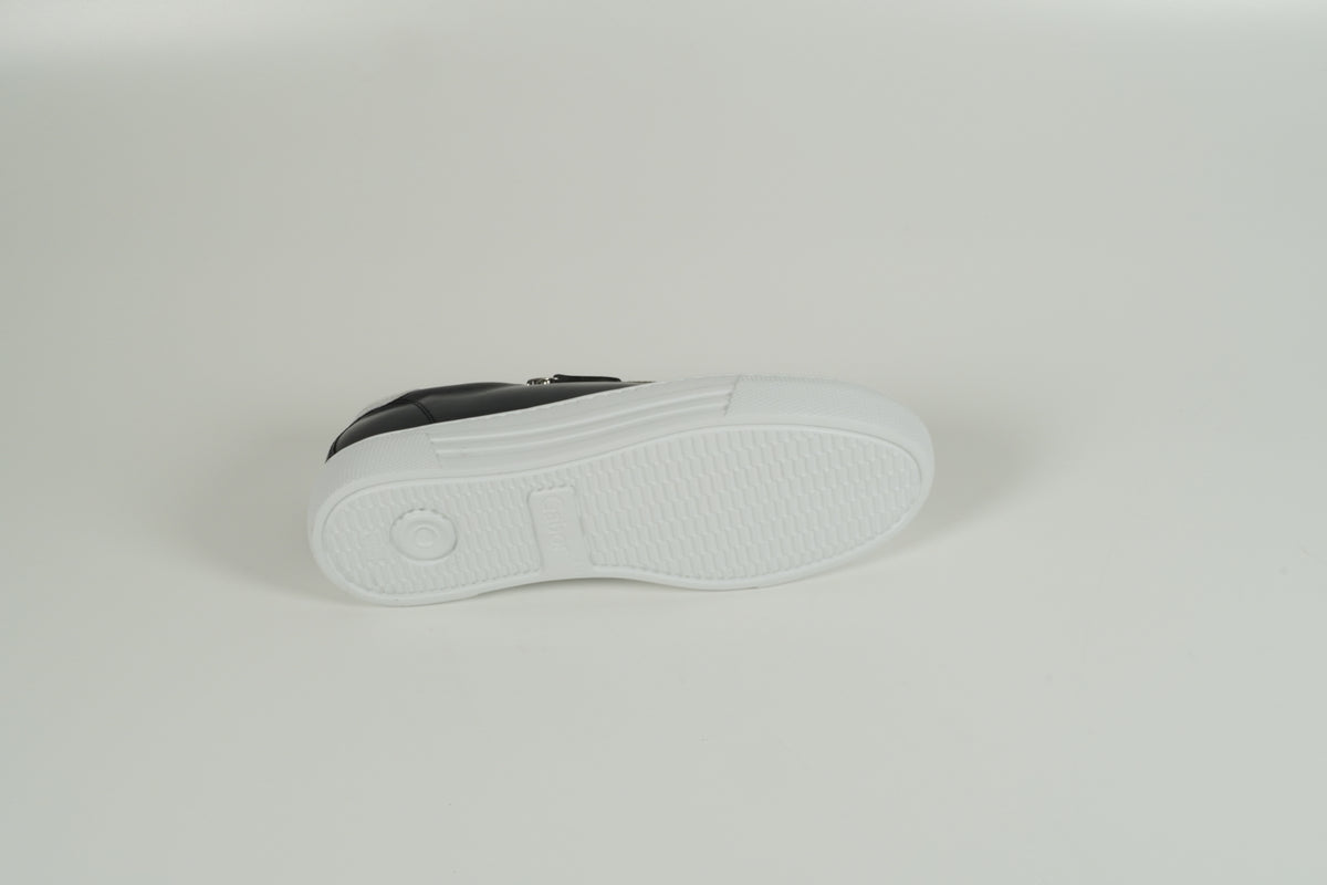 Sneaker Dunkelblau