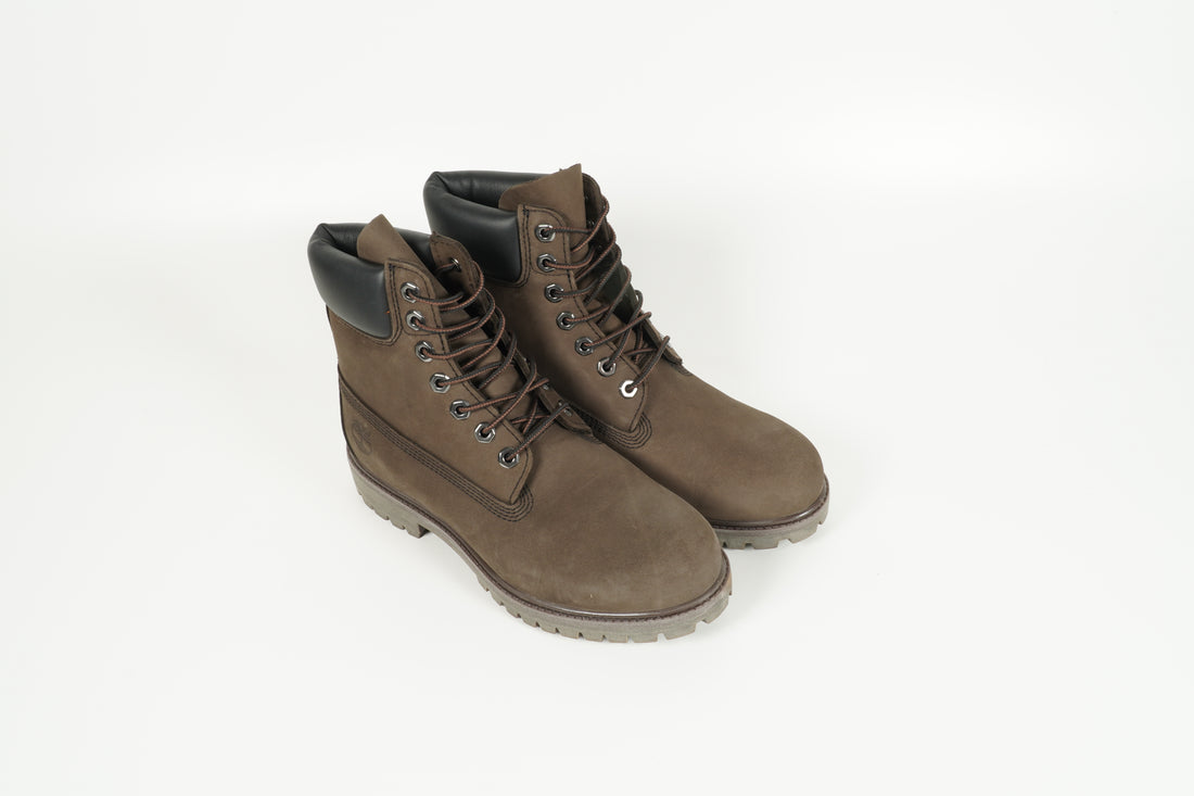 Boot Braun