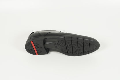 Schnürschuh Schwarz