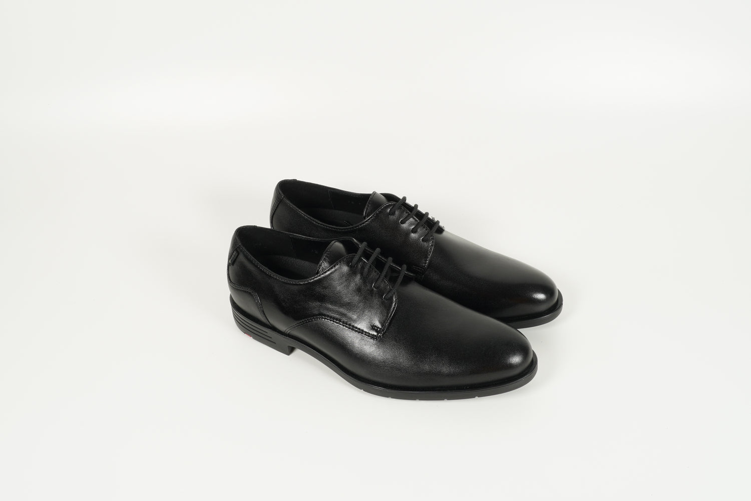 Schnürschuh Schwarz