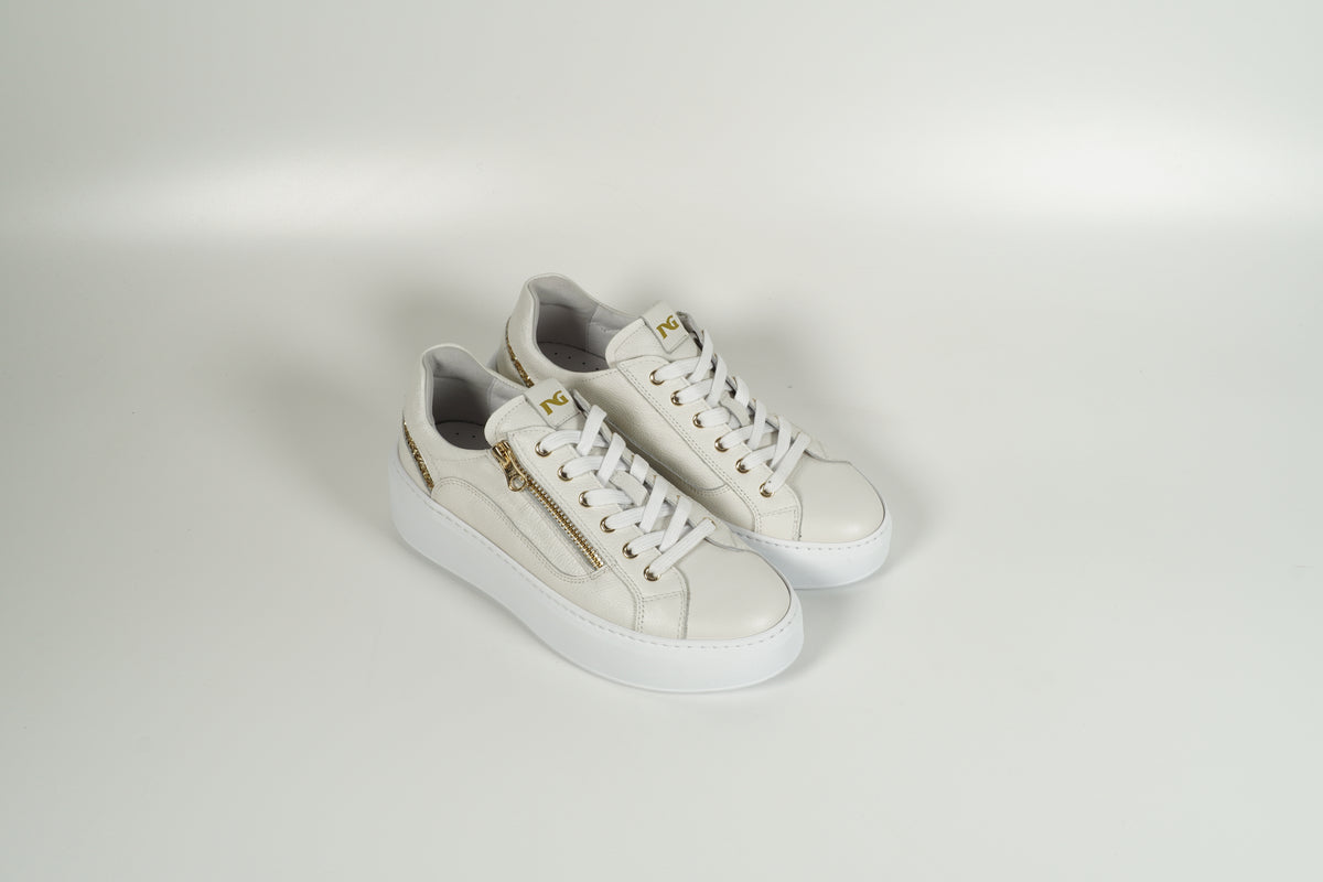Baskets blanches